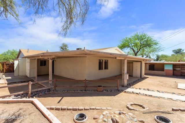 908 E Weymouth St, Tucson, AZ 85719 - view of front of property featuring a patio