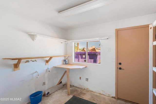 908 E Weymouth St, Tucson, AZ 85719 - view of washroom