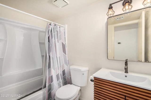 7916 E Colette Cir Unit 51, Tucson, AZ 85710 - full bath featuring toilet, vanity, and shower / tub combo