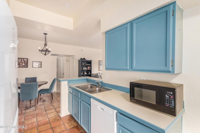 7916 E Colette Cir Unit 51, Tucson, AZ 85710 - kitchen with dishwasher, a sink, black microwave, and blue cabinets