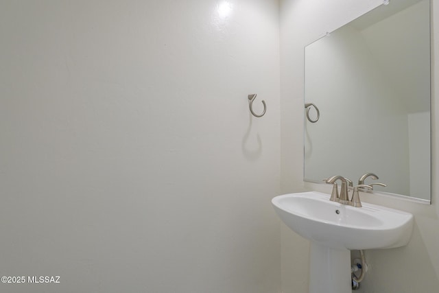 662 N Tree Mist Ln, Sahuarita, AZ 85629 - view of bathroom