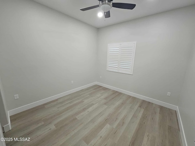 2020 E River Rd Unit 205, Tucson, AZ 85718 - unfurnished room featuring baseboards, a ceiling fan, light wood finished floors, and recessed lighting