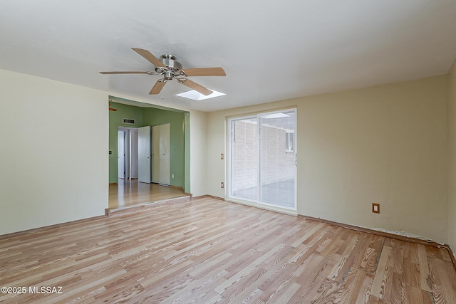 7821 N Jensen Dr, Tucson, AZ 85741 - unfurnished room featuring ceiling fan and light wood finished floors