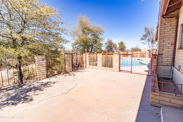 150 E Nuestro St, Oracle, AZ 85623 - view of patio / terrace