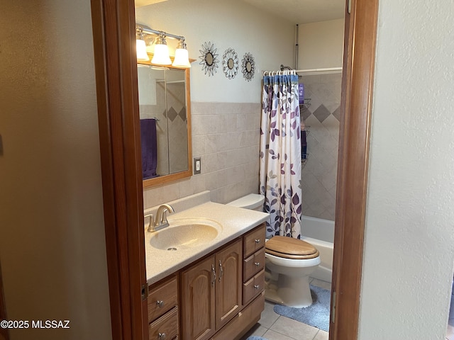 1117 S Carnegie Dr, Tucson, AZ 85710 - bathroom with tile walls, vanity, tile patterned floors, and shower / bathtub combination with curtain