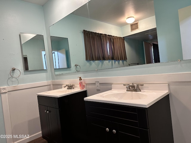 41 S Main St, Pima, AZ 85543 - bathroom featuring vanity