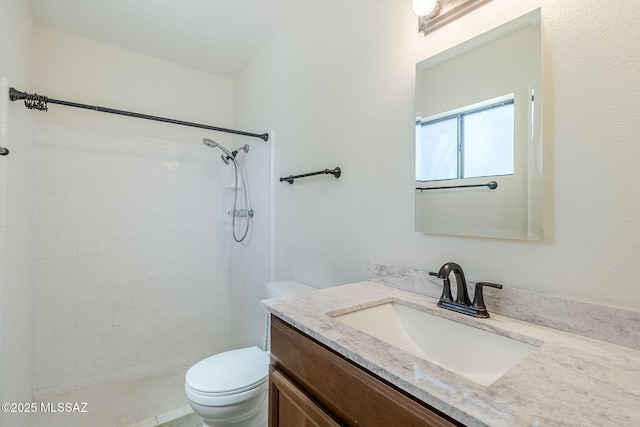 9415 E Simon Pl, Tucson, AZ 85710 - full bathroom featuring vanity and a tile shower