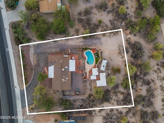 4990 N Kolb Rd, Tucson, AZ 85750 - aerial view of property's location featuring property parcel outlined and a pool area