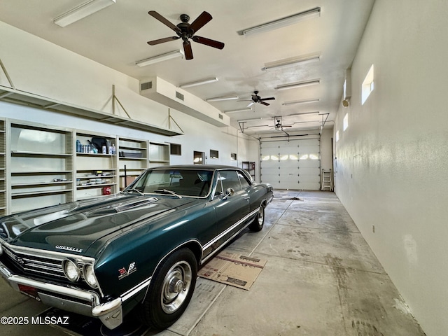 7621 N Placita De Los Amigos, Tucson, AZ 85704 - garage featuring a ceiling fan