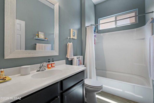 8984 E Wright School Loop, Tucson, AZ 85715 - full bathroom with shower / bath combo, vanity, and wood finished floors