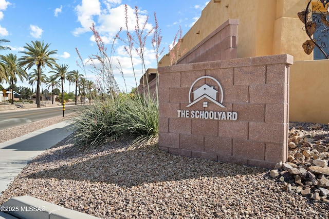8984 E Wright School Loop, Tucson, AZ 85715 - view of community sign