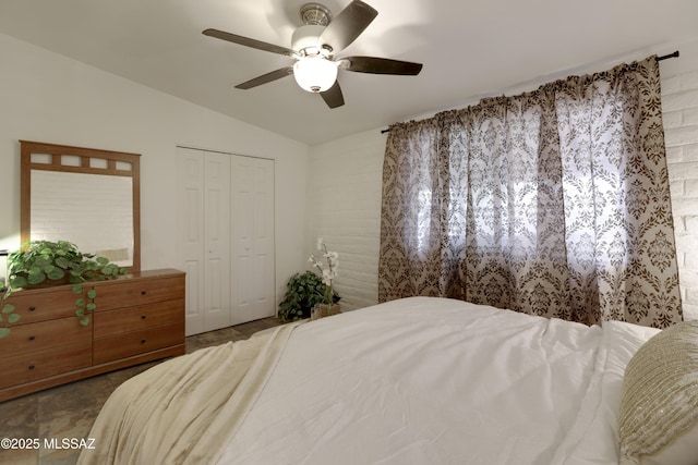 2416 W Placita Algodon, Tucson, AZ 85741 - bedroom with vaulted ceiling, a closet, and ceiling fan