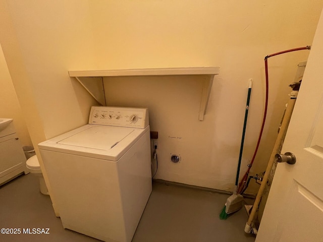 1094 N Pomerene Rd, Benson, AZ 85602 - laundry room featuring washer / clothes dryer