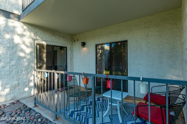 7777 E Golf Links Rd Unit 2105, Tucson, AZ 85730 - view of wooden terrace