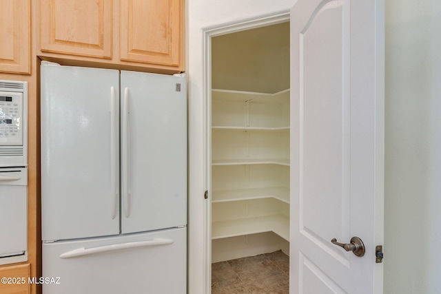 139 E Castlefield Cir, Tucson, AZ 85704 - view of pantry