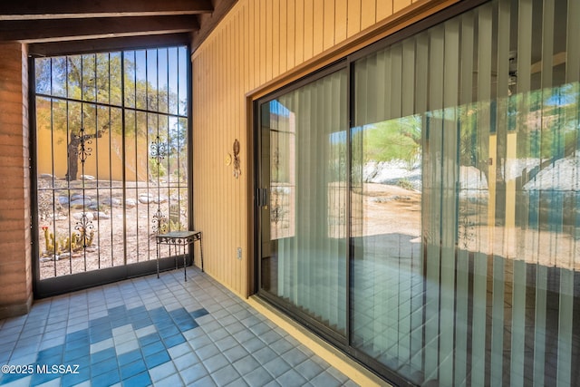 1857 W Dalehaven Cir, Tucson, AZ 85704 - entrance to property featuring a balcony