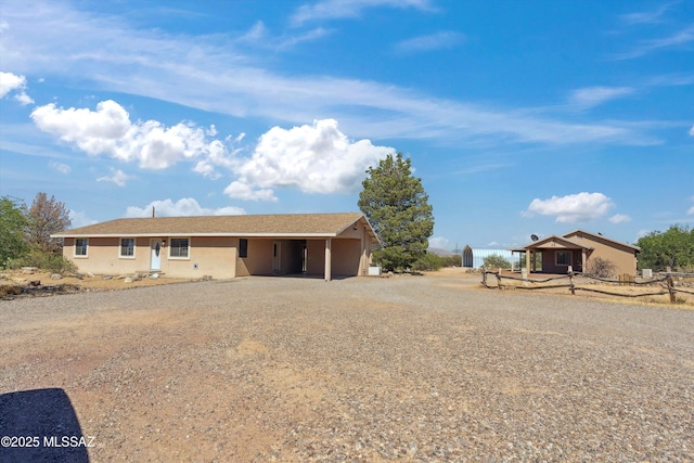 807 N Manzanita Pl, Saint David, AZ 85630 - ranch-style home with dirt driveway and stucco siding