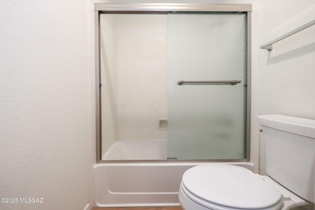 14085 E Copper Mesa Ct, Vail, AZ 85641 - bathroom featuring enclosed tub / shower combo and a textured wall