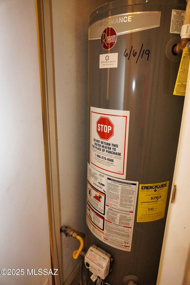 326 N Sage St, Pearce, AZ 85625 - utilities featuring gas water heater