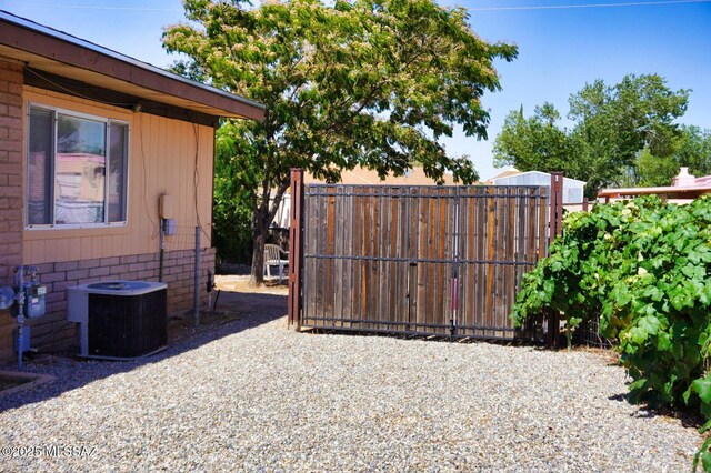 326 N Sage St, Pearce, AZ 85625 - view of gate