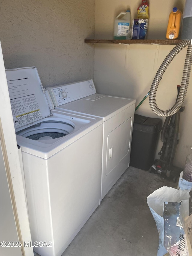 1809 E Miles St, Tucson, AZ 85719 - laundry room with washer and dryer