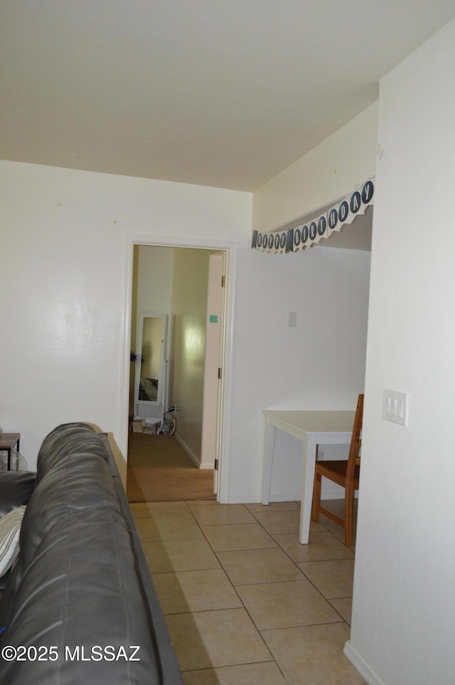 1809 E Miles St, Tucson, AZ 85719 - living room featuring light tile patterned floors