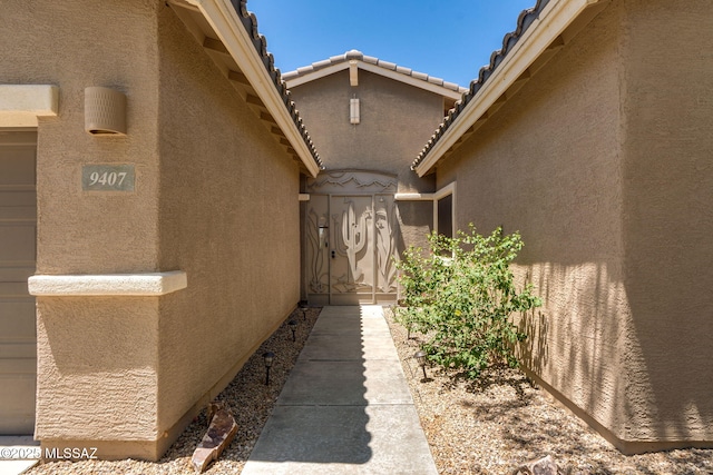 9407 E Greek Sage Way, Vail, AZ 85641 - property entrance with stucco siding