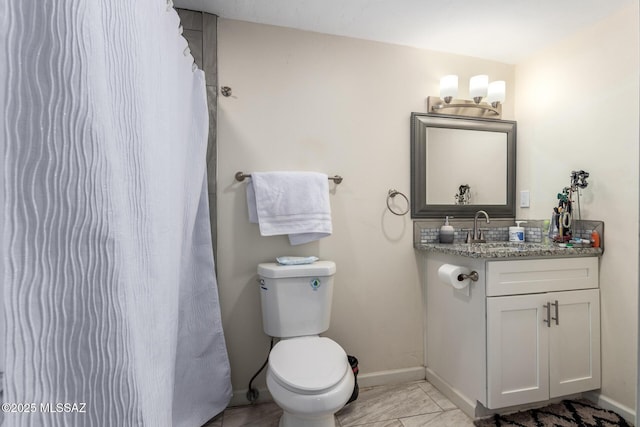 801 W Idaho St, Tucson, AZ 85706 - bathroom featuring vanity and baseboards