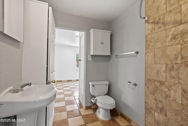 4812 E 3rd St, Tucson, AZ 85711 - bathroom featuring a shower