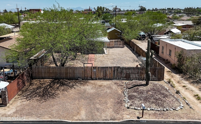 4812 E 3rd St, Tucson, AZ 85711 - view of yard featuring a gate and a residential view