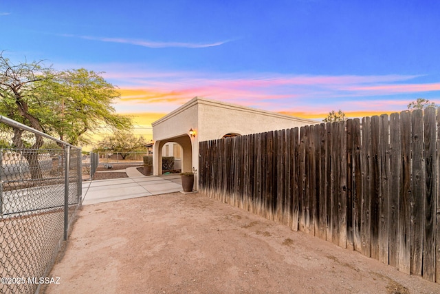5760 S Stewart Blvd, Tucson, AZ 85706 - view of property exterior with stucco siding