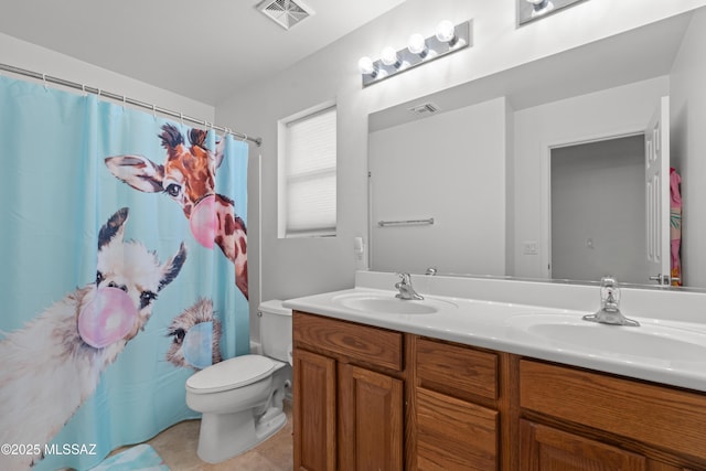 977 S Limestone St, Benson, AZ 85602 - full bath featuring double vanity, tile patterned flooring, and a shower with curtain