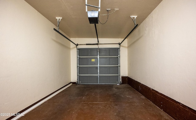 2990 W Trevi Pl Unit 200, Tucson, AZ 85741 - garage featuring a garage door opener