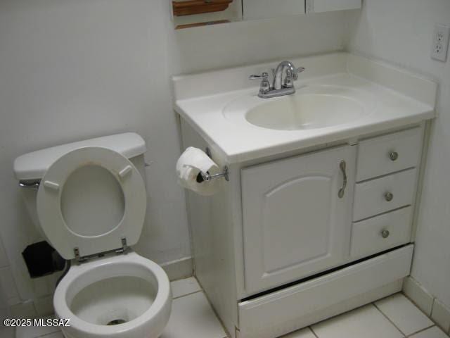 3885 W Mars St, Tucson, AZ 85741 - bathroom featuring vanity and tile patterned floors