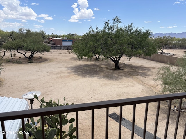 7855 N Northern Ave, Tucson, AZ 85704 - view of yard featuring a mountain view