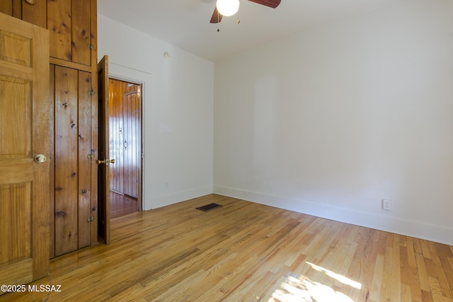 642 E 2nd St, Tucson, AZ 85705 - unfurnished room featuring a ceiling fan and light wood-style floors