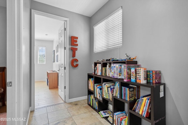 8470 N Gaetano Loop, Tucson, AZ 85742 - hallway featuring baseboards