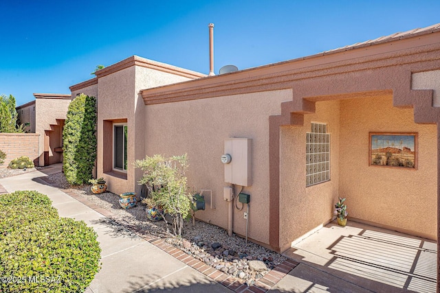 4823 S View Ridge Dr, Green Valley, AZ 85622 - view of property exterior featuring stucco siding