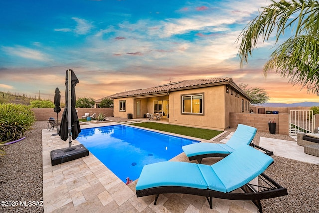 1144 S Castar Dr, Tucson, AZ 85745 - view of swimming pool featuring a patio area and a fenced backyard