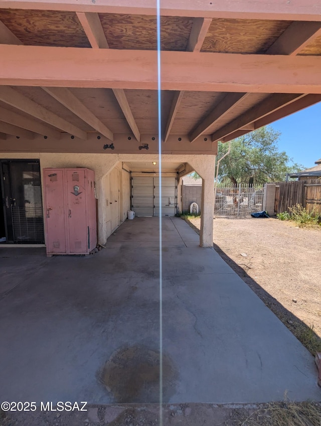 7088 S Camino Grande, Tucson, AZ 85746 - view of patio with a carport