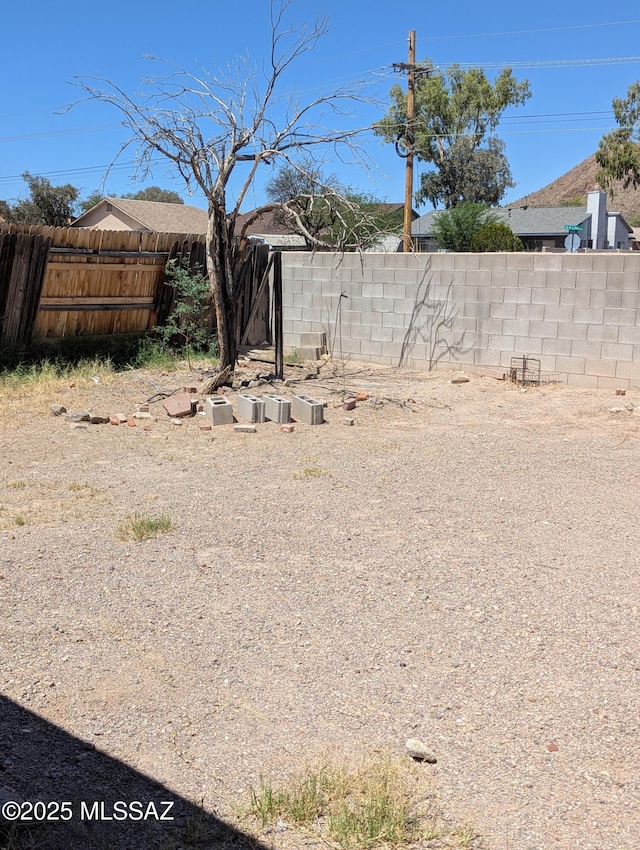 7088 S Camino Grande, Tucson, AZ 85746 - view of fenced backyard