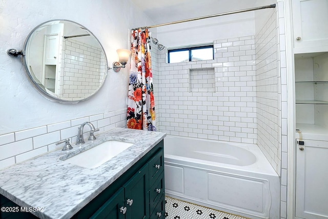 2421 E Drachman St, Tucson, AZ 85719 - bathroom with vanity and shower / tub combo