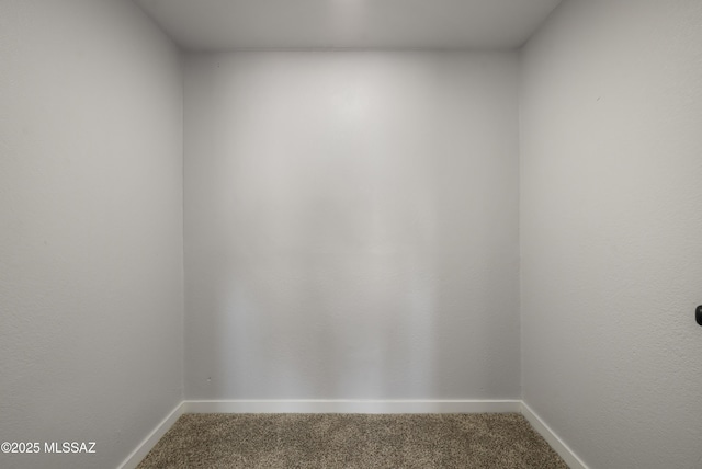 5609 E Juarez St, Tucson, AZ 85711 - unfurnished room featuring carpet