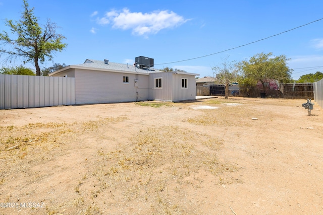 5609 E Juarez St, Tucson, AZ 85711 - back of house