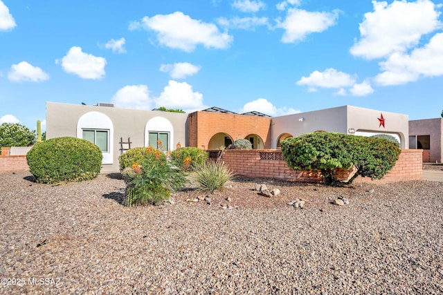 1939 S San Vincent Dr, Green Valley, AZ 85614 - view of front of property featuring stucco siding and an attached garage