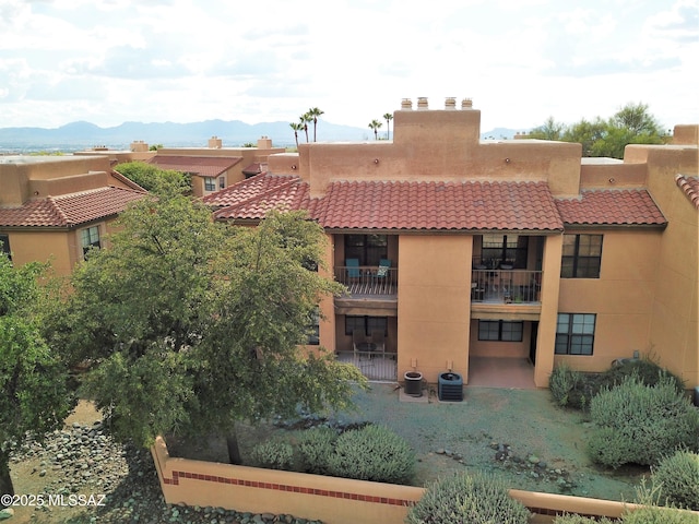 6651 N Campbell Ave Unit 286, Tucson, AZ 85718 - view of building exterior with a mountain view