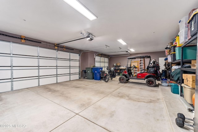 3188 W Tumamoc Dr, Tucson, AZ 85745 - garage with a garage door opener