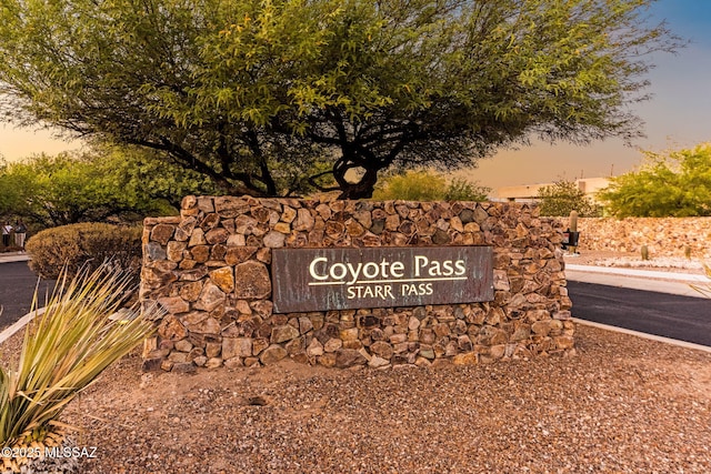 3188 W Tumamoc Dr, Tucson, AZ 85745 - view of community sign