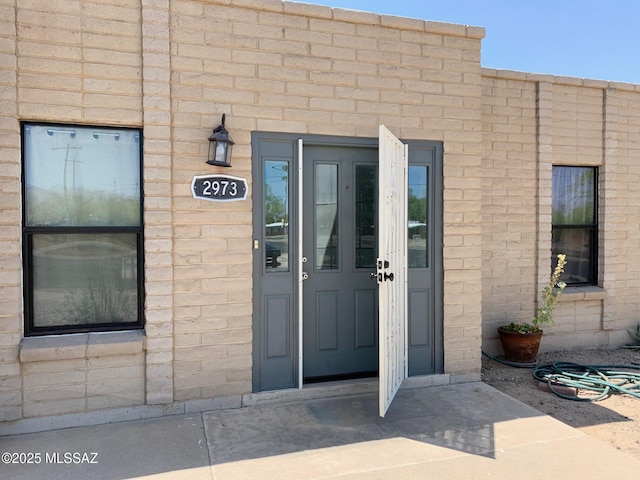 2973 S Kolb Rd, Tucson, AZ 85730 - property entrance