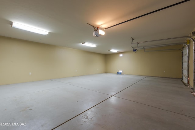 17160 W Starr Rd, Marana, AZ 85653 - garage with a garage door opener
